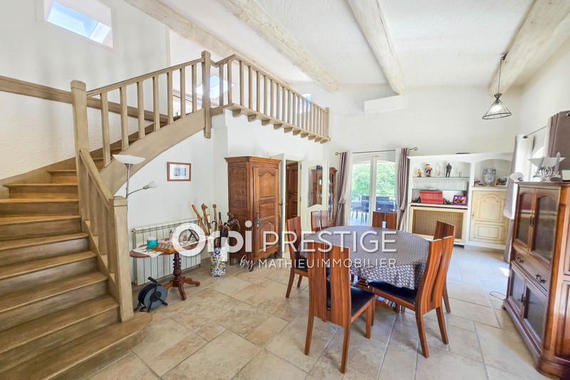 Villa - 149 m² - 6 pièces