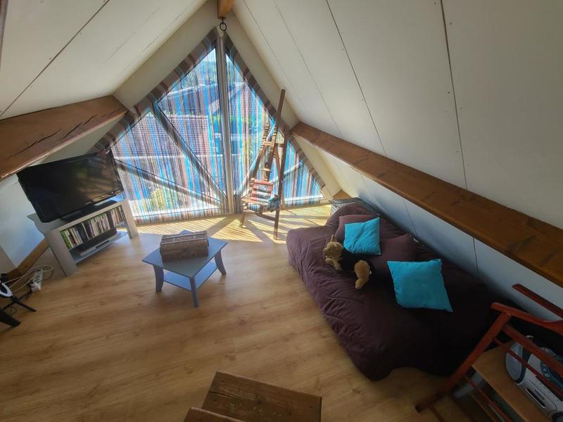 Maison - 215 m² - 6 pièces