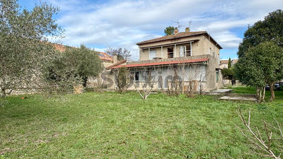 Maison - 198 m² - 6 pièces