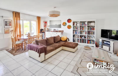 Appartement - 94 m² - 4 pièces