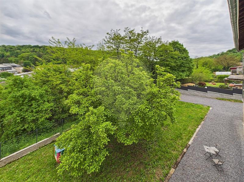 Cave / Box - 100 m²