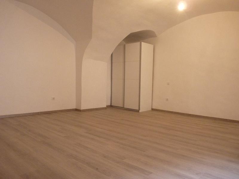Appartement - 85 m² - 3 pièces