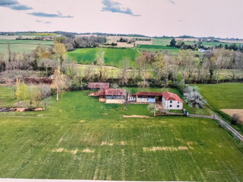 Maison de campagne - 180 m² - 6 pièces