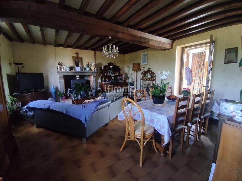 Maison en pierre - 75 m² - 4 pièces