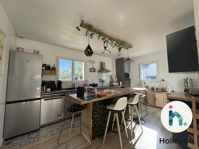 Maison contemporaine - 166 m² - 7 pièces