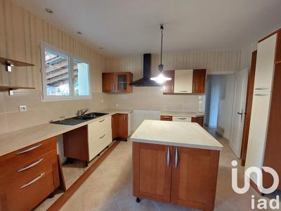 Maison - 90 m² - 3 pièces