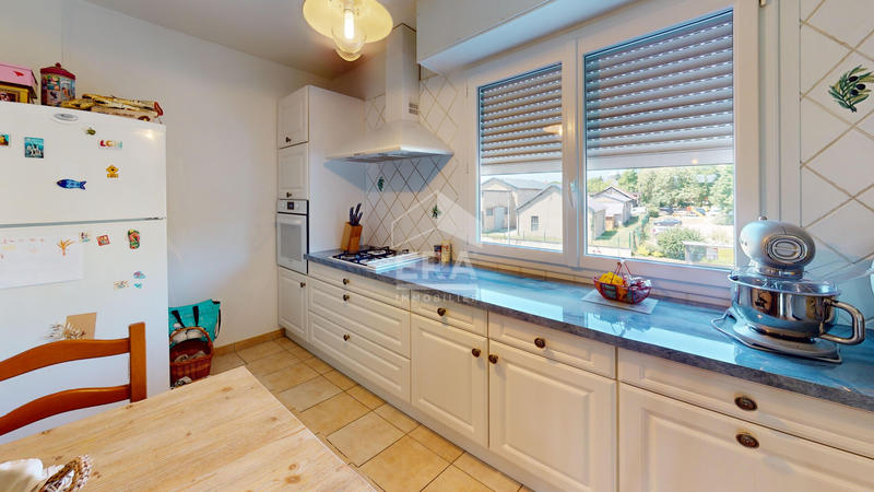 Appartement - 102 m² - 4 pièces