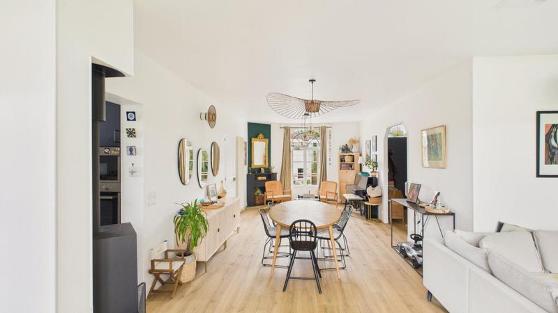 Maison de ville - 123 m² - 6 pièces