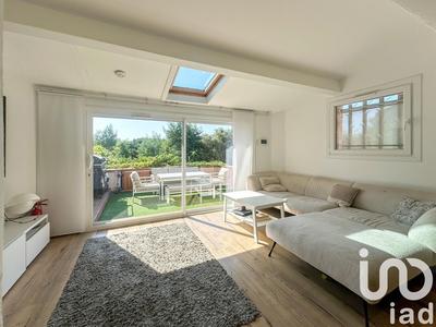 Maison de ville - 76 m² - 4 pièces