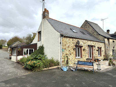 Maison - 95 m² - 4 pièces