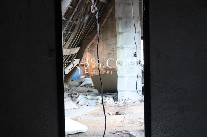 Terrain constructible - 450 m²