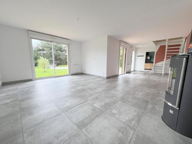 Maison - 151 m² - 8 pièces