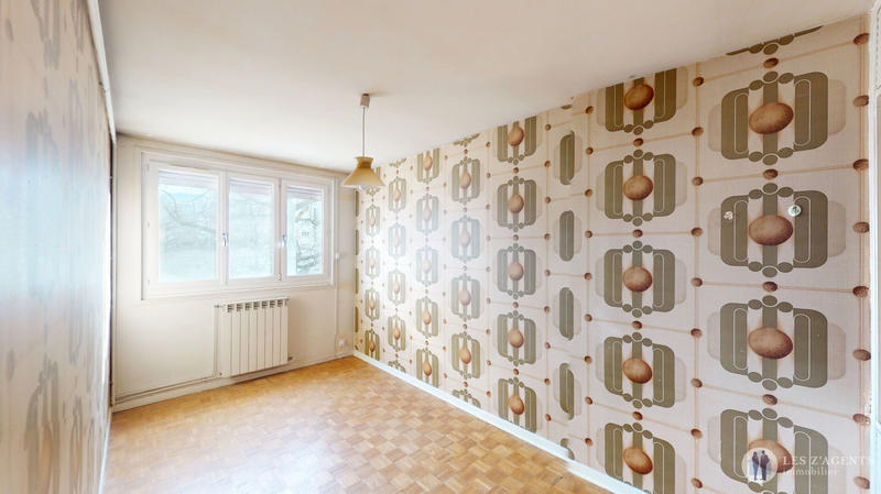 Appartement - 102 m² - 5 pièces