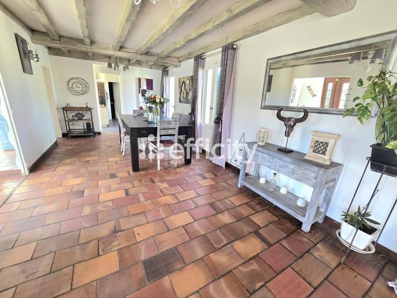 Maison - 135 m² - 5 pièces