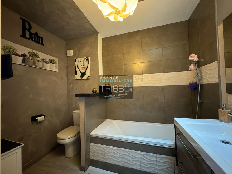 Villa - 121 m² - 5 pièces