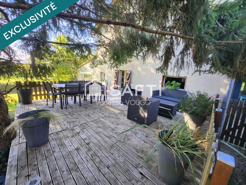 Maison - 221 m² - 5 pièces