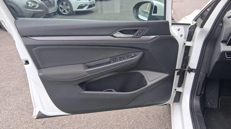 Volkswagen Golf VIII 1.5 eTSi 150 Dsg7 Style 1st - Automatique