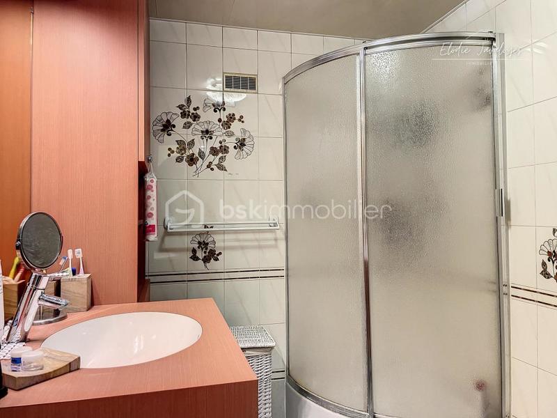 Maison - 147 m² - 7 pièces