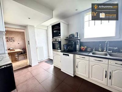 Maison - 123 m² - 5 pièces