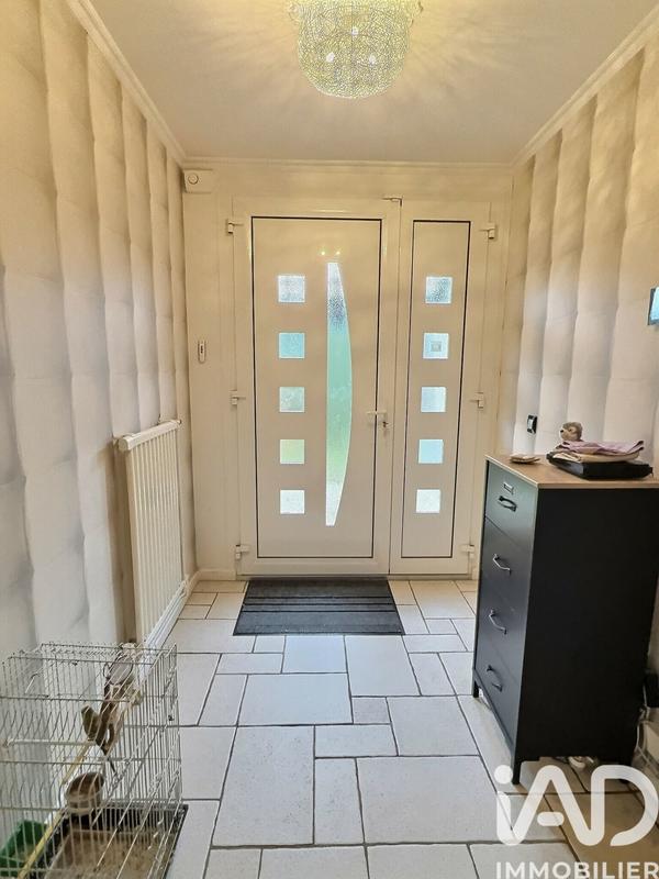 Maison - 213 m² - 8 pièces