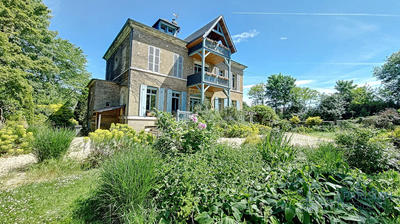 Appartement - 125 m² - 5 pièces