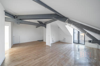 Appartement - 83 m² - 3 pièces