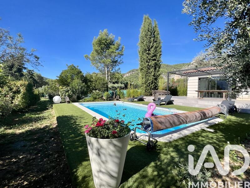 Maison - 156 m² - 5 pièces