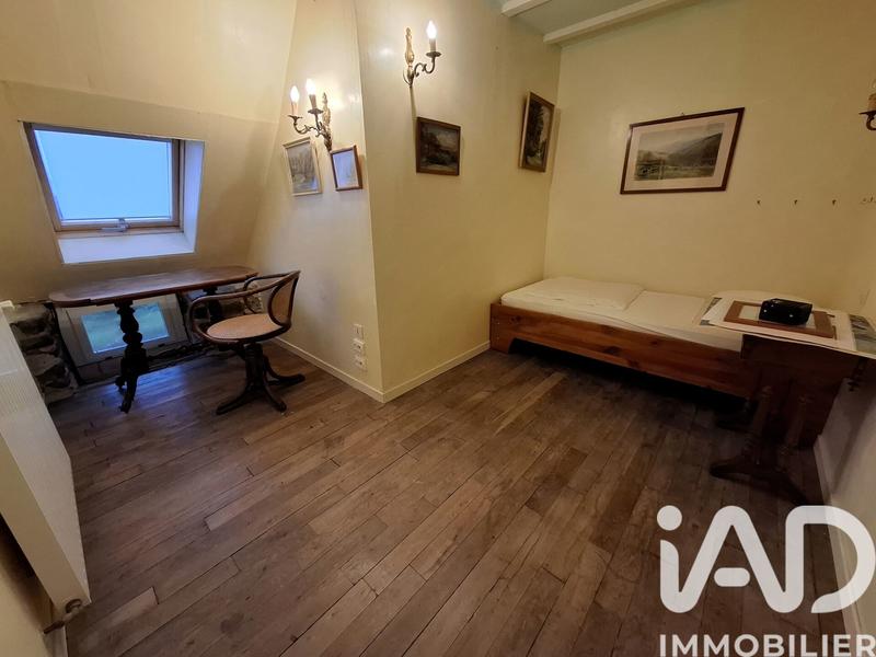 Maison - 438 m² - 16 pièces