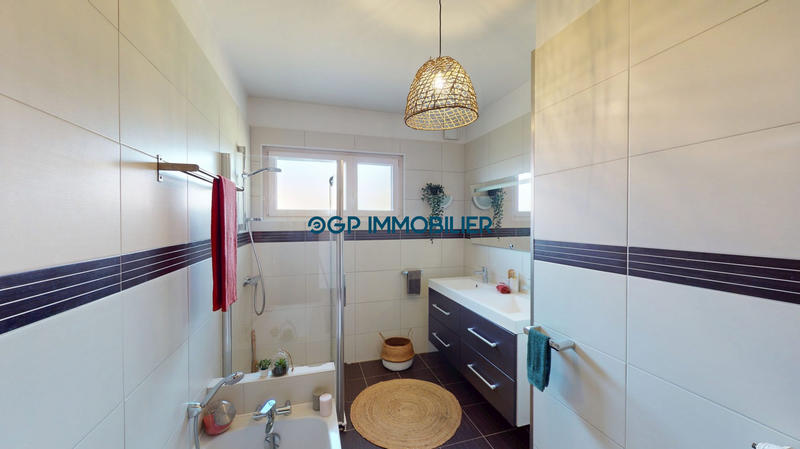 Maison ancienne - 142 m² - 4 pièces