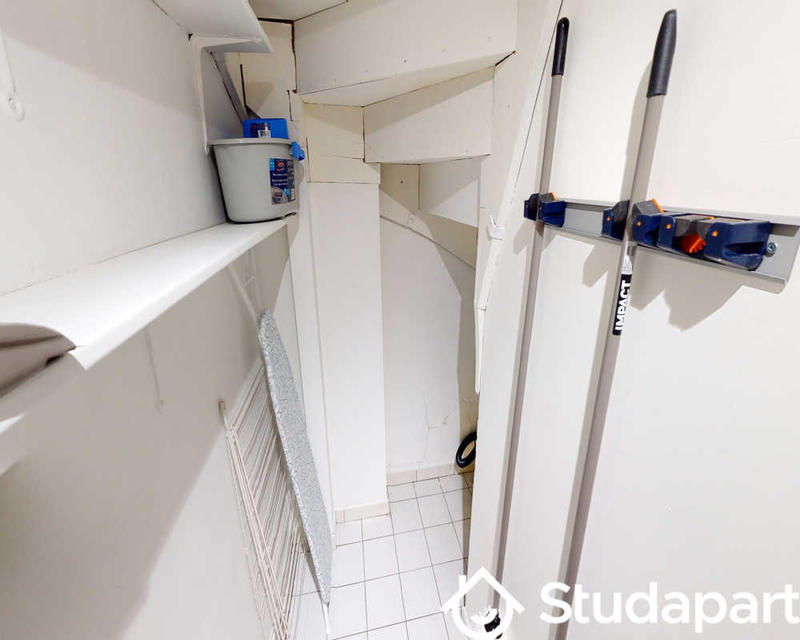 Chambre - 160 m² - 1 pièce