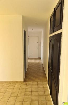 Appartement - 90 m² - 4 pièces