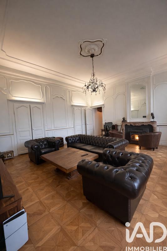 Maison - 200 m² - 6 pièces