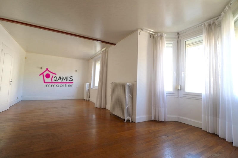 Maison - 124 m² - 6 pièces