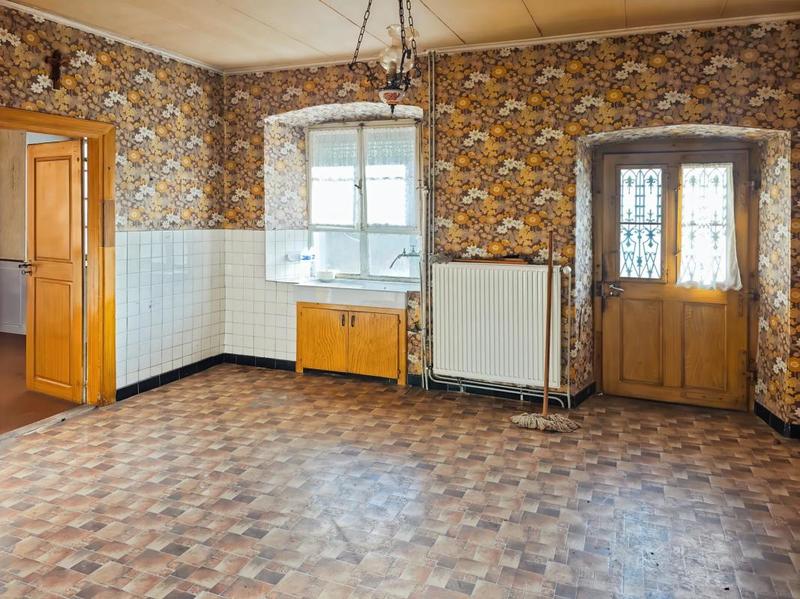 Maison - 300 m² - 10 pièces