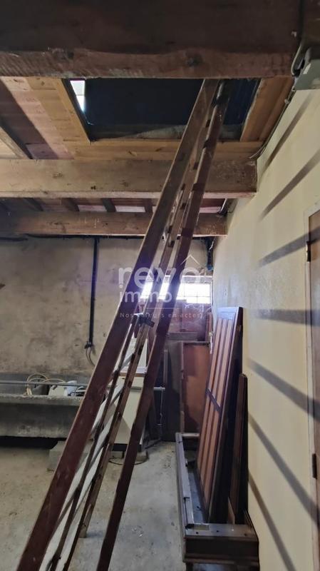 Maison ancienne - 150 m² - 4 pièces