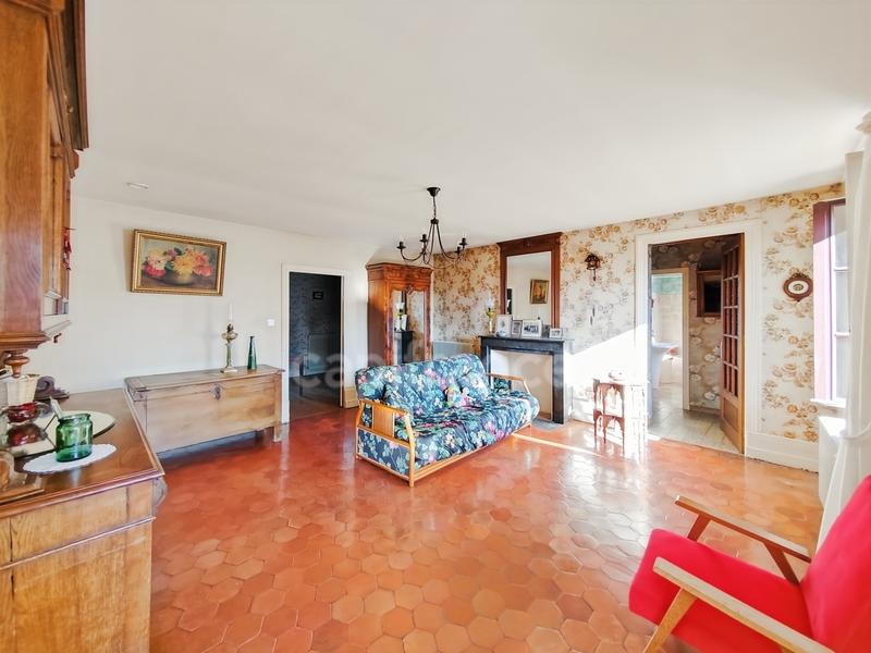 Maison - 144 m² - 5 pièces