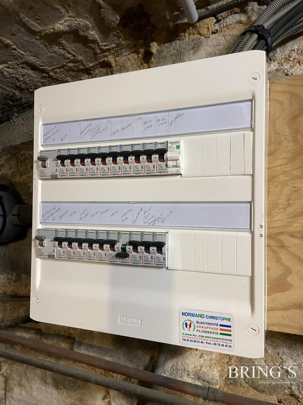 Maison ancienne - 259 m² - 8 pièces