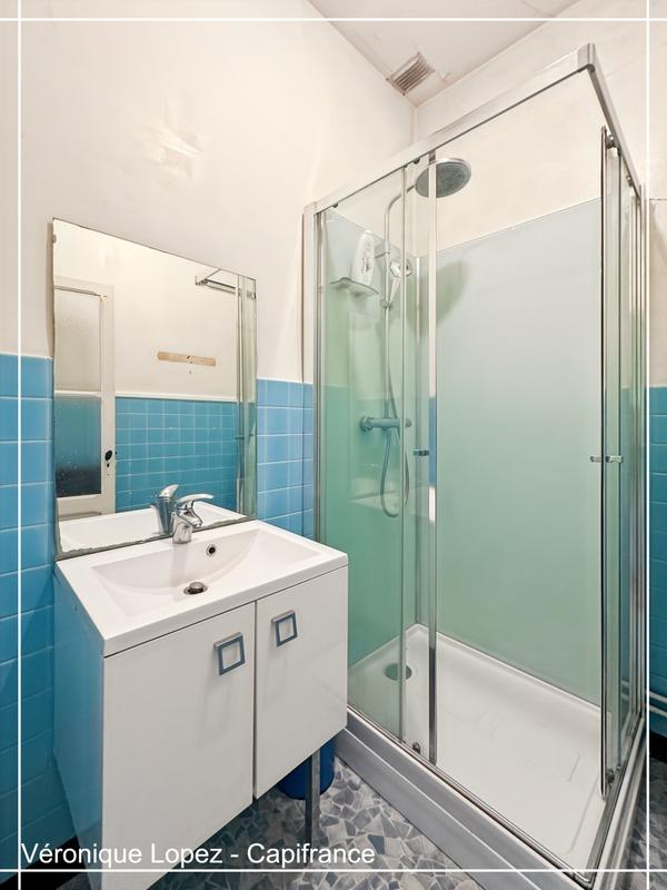 Maison - 252 m² - 10 pièces