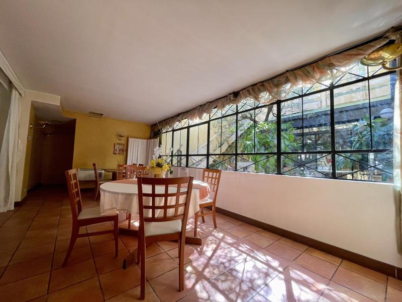 Immeuble - 991 m² - 20 pièces