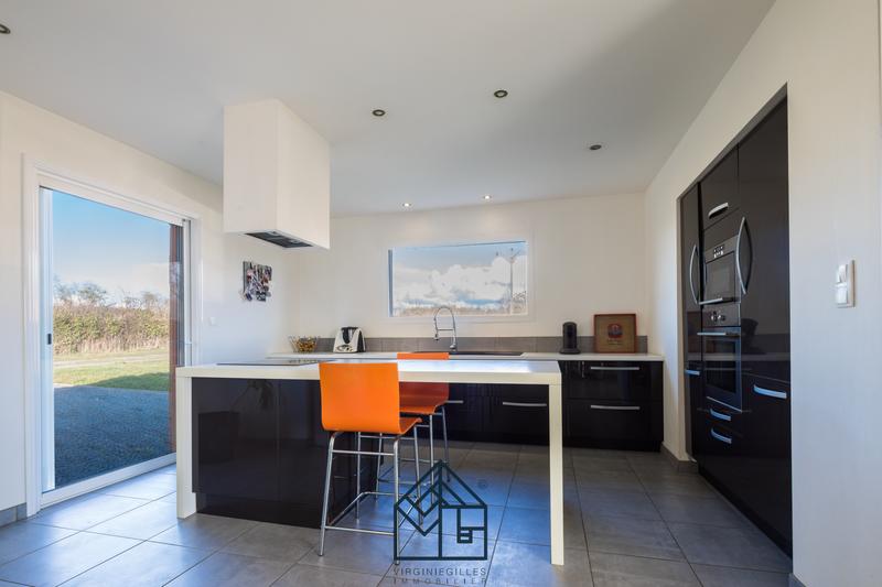 Maison - 142 m² - 5 pièces