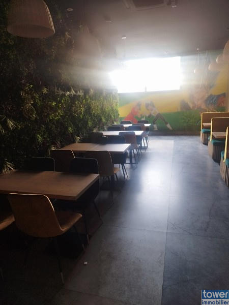 Fonds de commerce - Magasins - 120 m²