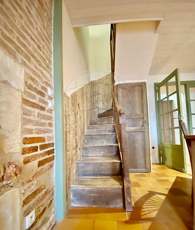 Longère - 430 m² - 5 pièces