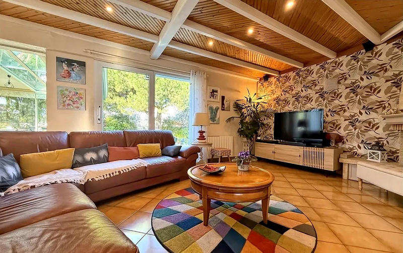 Maison - 140 m² - 6 pièces