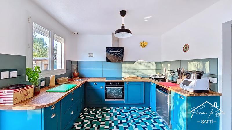 Maison - 131 m² - 4 pièces