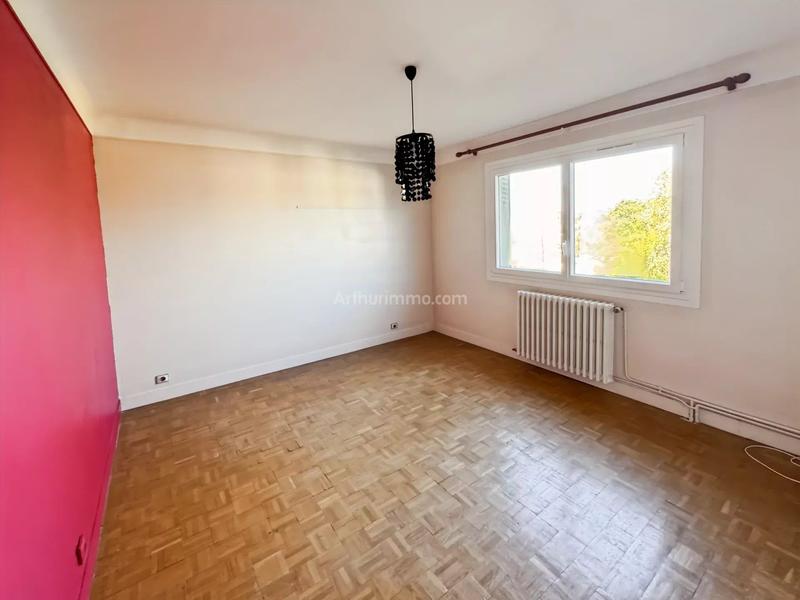 Maison - 260 m² - 10 pièces