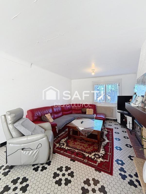 Maison - 80 m² - 7 pièces