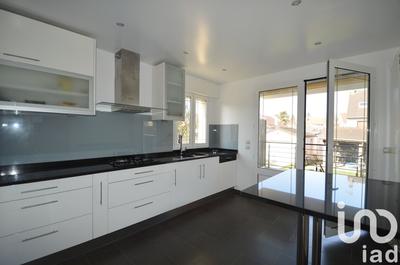 Maison - 155 m² - 7 pièces