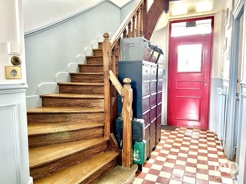 Maison - 203 m² - 11 pièces