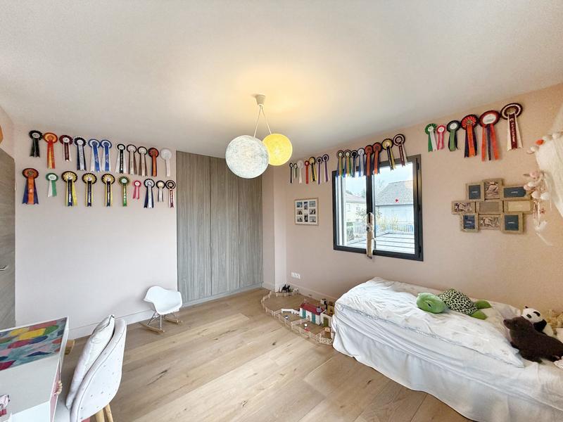 Maison - 162 m² - 5 pièces