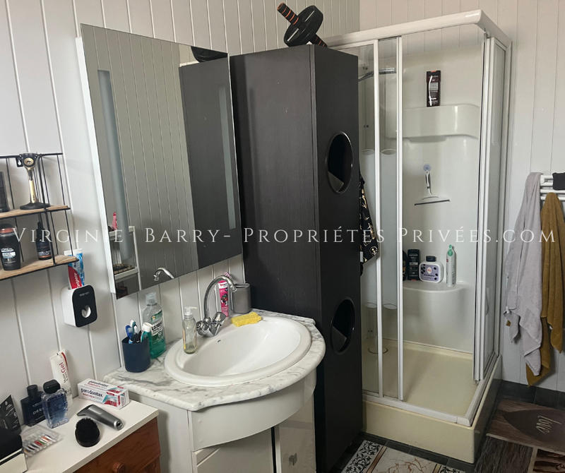 Maison - 252 m² - 11 pièces